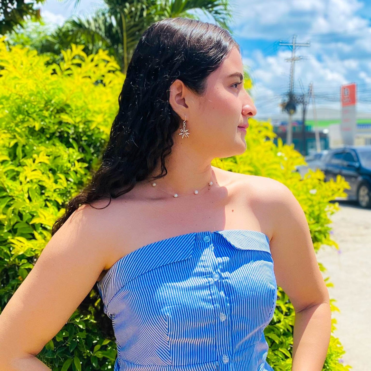 Brickhouse gold earrings