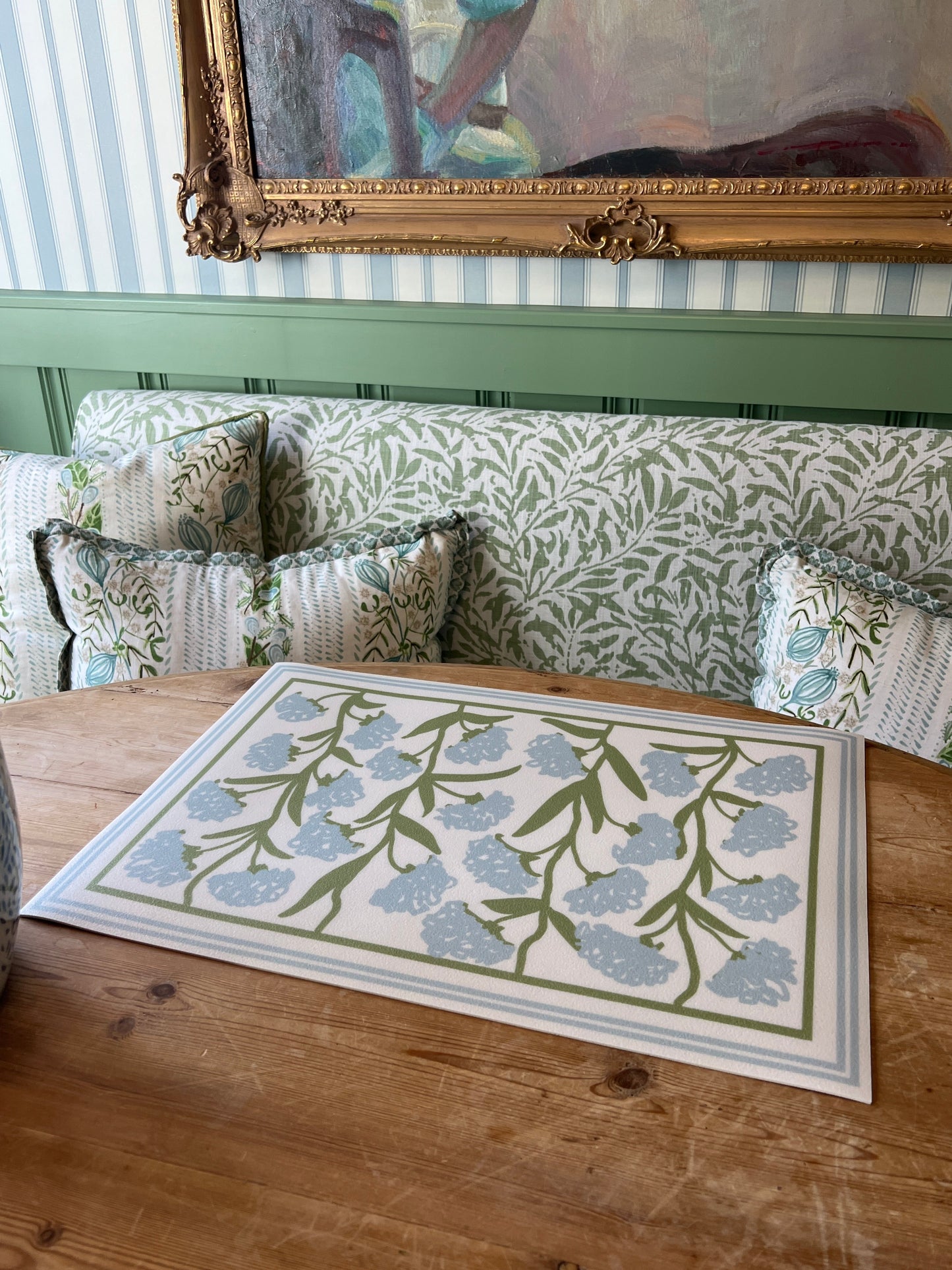 "Hydrangea Vine" Cottage Floral Vinyl Placemat - 12"x18"